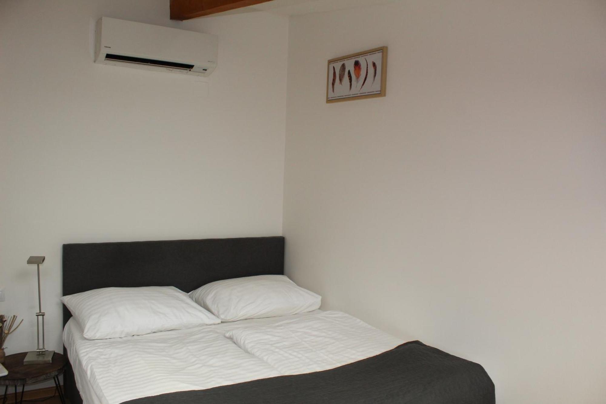 Sokolska Apartment Prague Luaran gambar