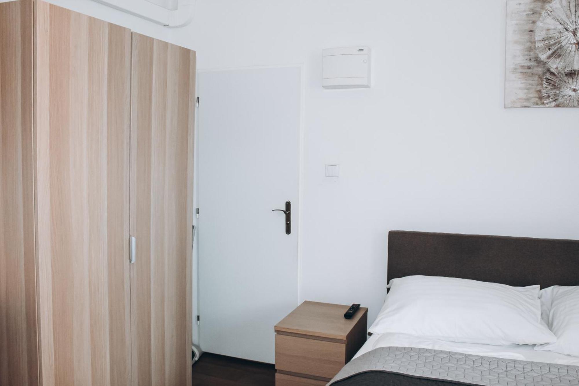 Sokolska Apartment Prague Luaran gambar