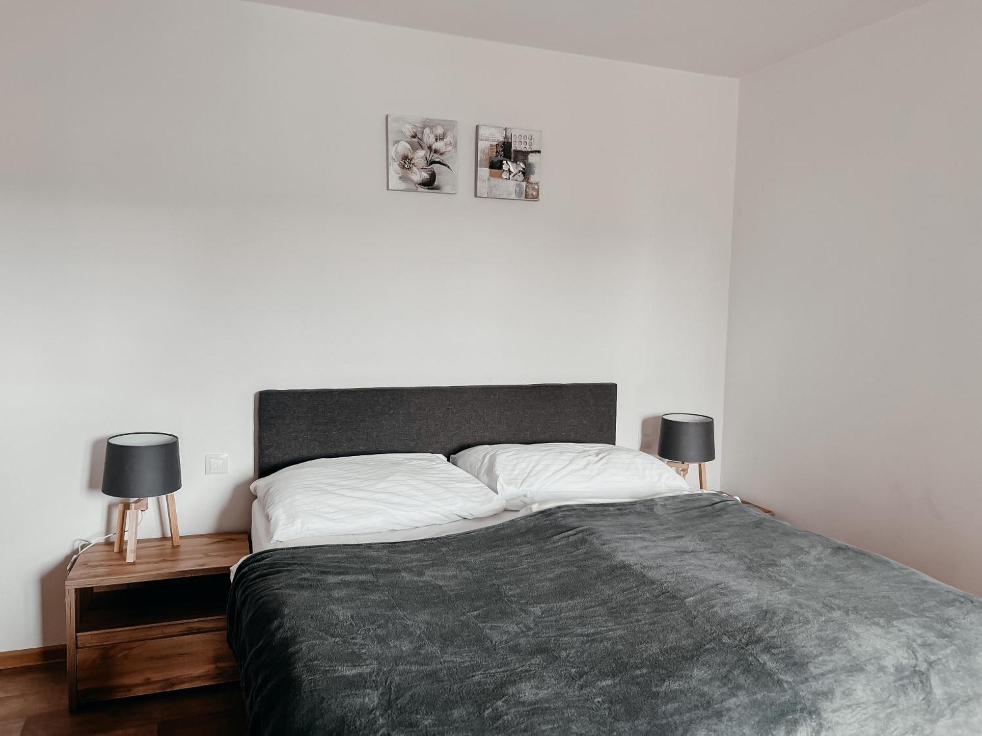 Sokolska Apartment Prague Luaran gambar